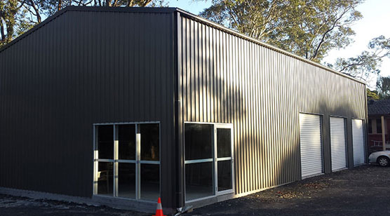 Commercial workshop with office space
