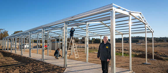 Flat Pack Horse Stables Mobile