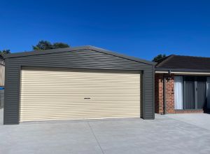Tony's Double Garage 