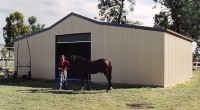 kakadu barn colorbond roller door